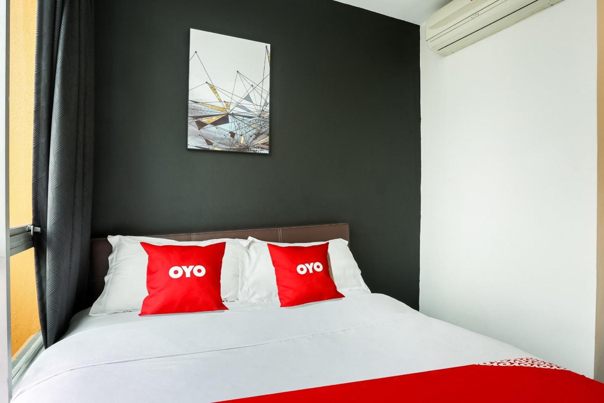 Oyo 90460 Hotel Kl2F Rest & Go Shah Alam Buitenkant foto