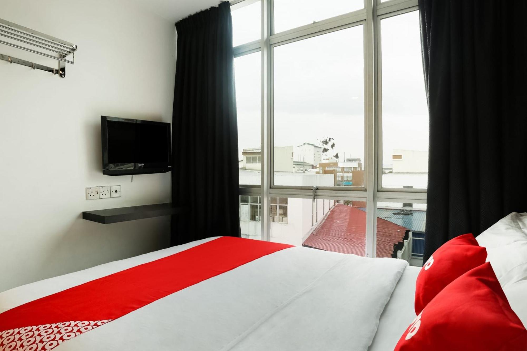 Oyo 90460 Hotel Kl2F Rest & Go Shah Alam Buitenkant foto