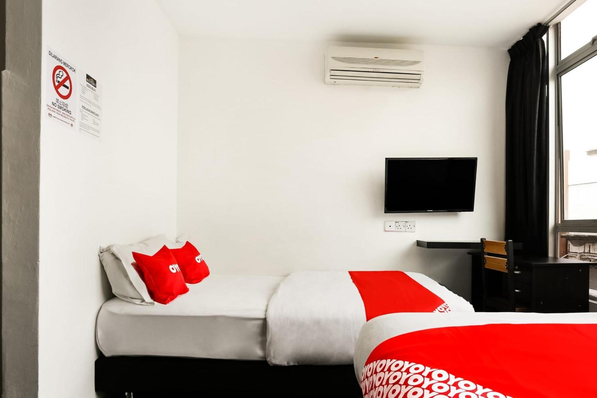 Oyo 90460 Hotel Kl2F Rest & Go Shah Alam Buitenkant foto