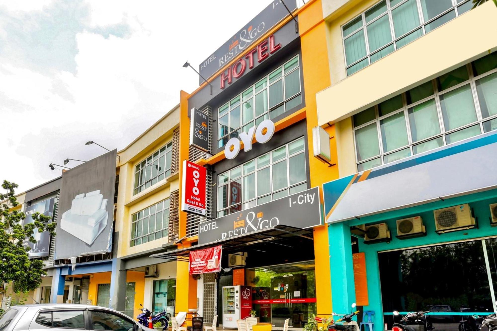 Oyo 90460 Hotel Kl2F Rest & Go Shah Alam Buitenkant foto