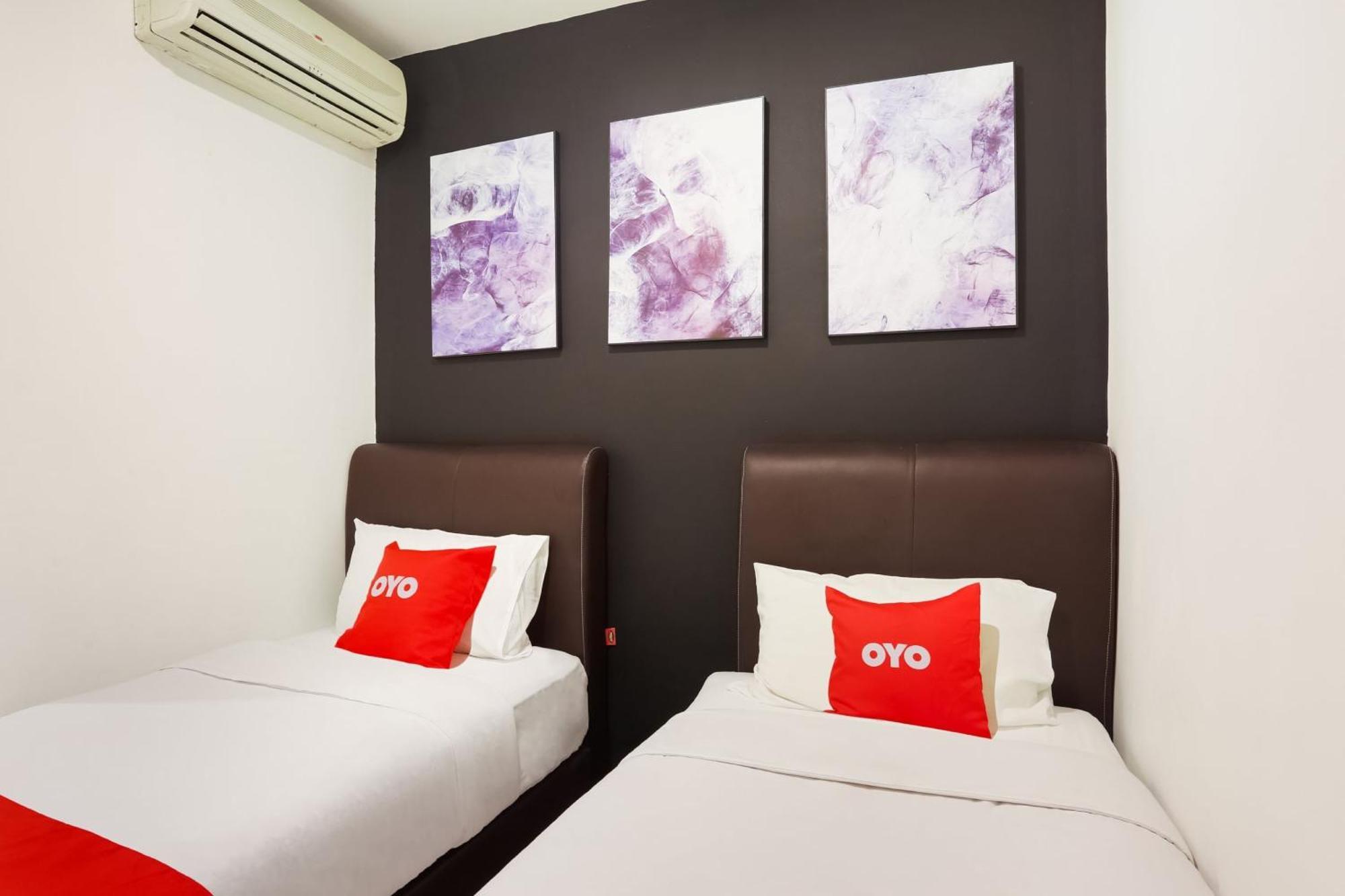 Oyo 90460 Hotel Kl2F Rest & Go Shah Alam Buitenkant foto